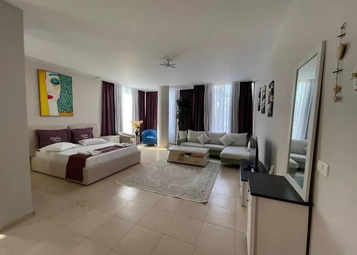 Klegis Apartamento *